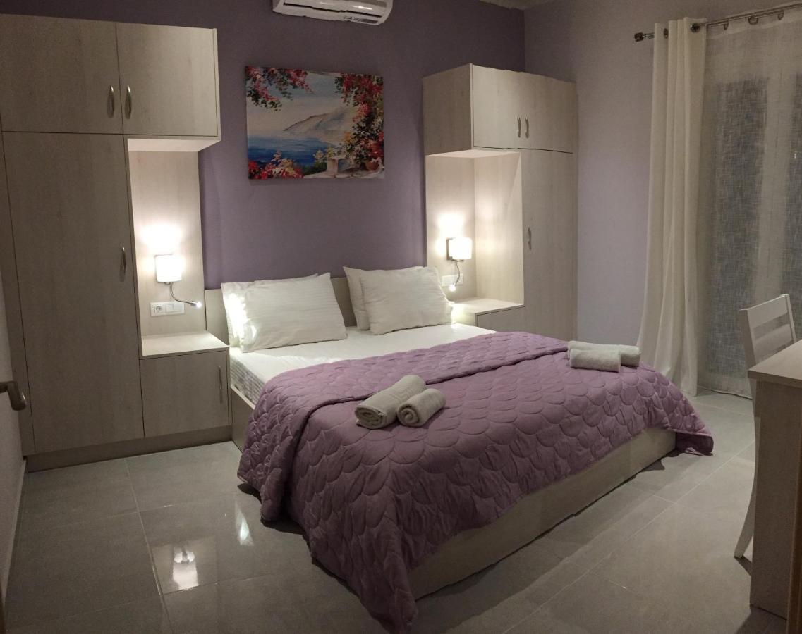 The Central Suites Kassiopi Buitenkant foto